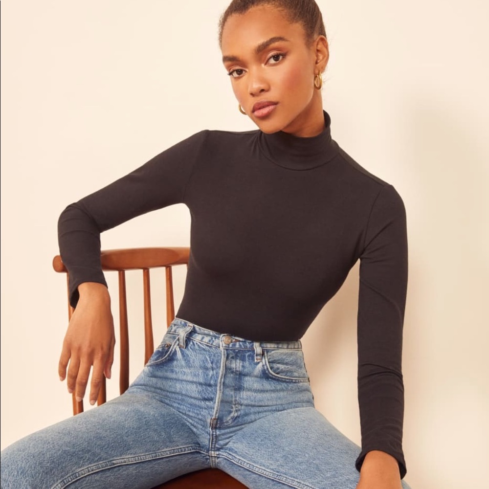 Reformation Navia Bodysuit NWOT ✨